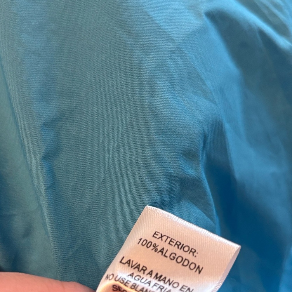 New blue shirt size small - Picture 5 of 5